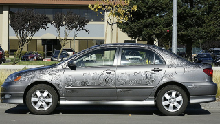 Illustration for article titled Ten new car options that are total rip-offs